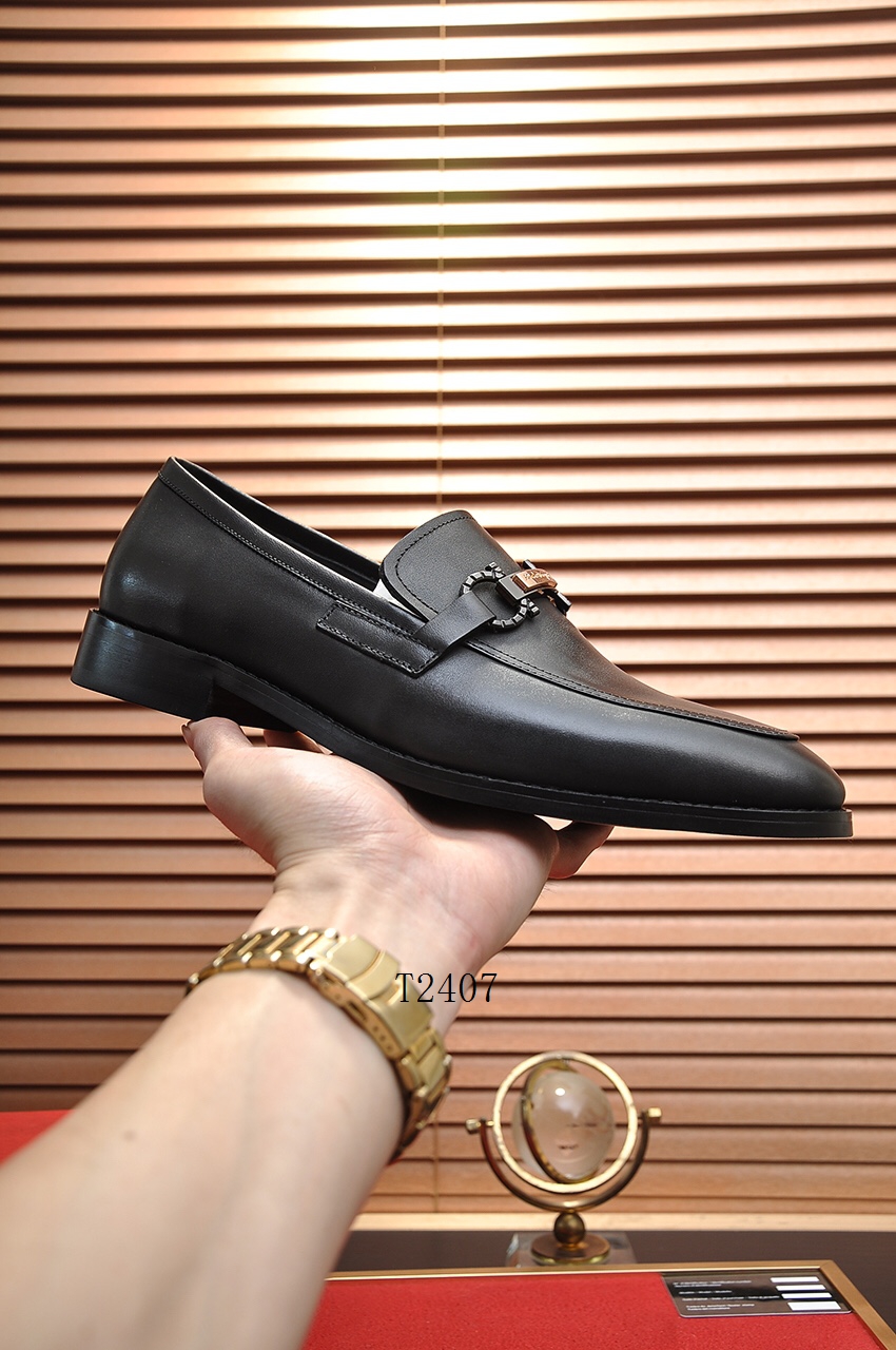 Ferragamo sz38-44 471